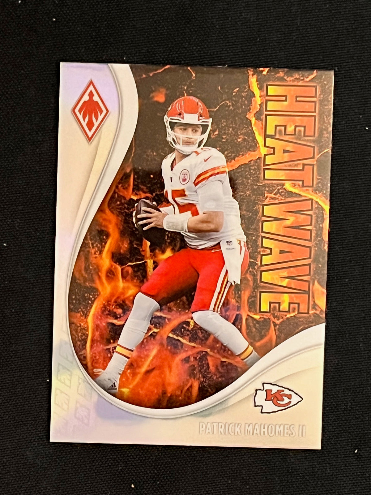 2021 Panini Phoenix Football Patrick Mahomes II Heat Wave #2 - front
