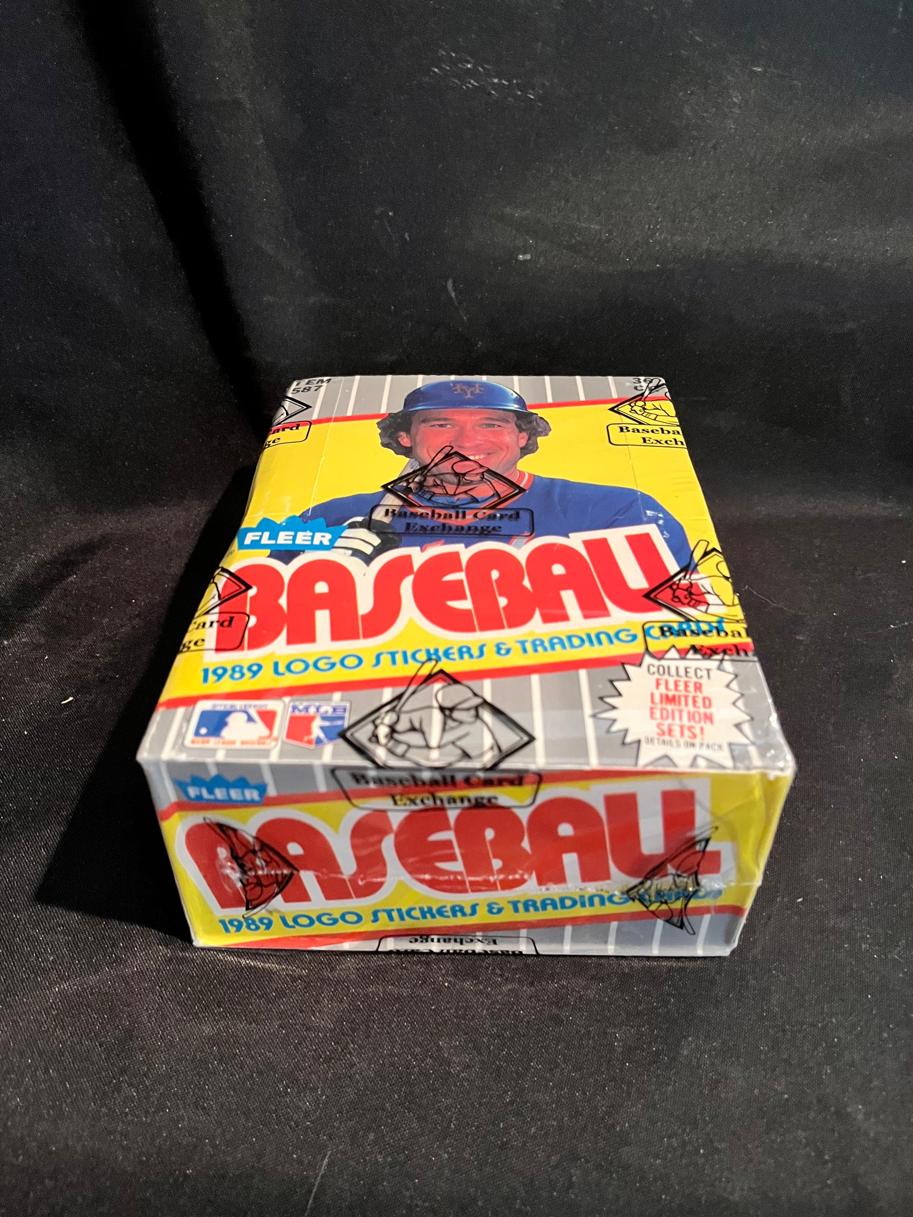 Store 1989 Fleer Wax BBCE FASC