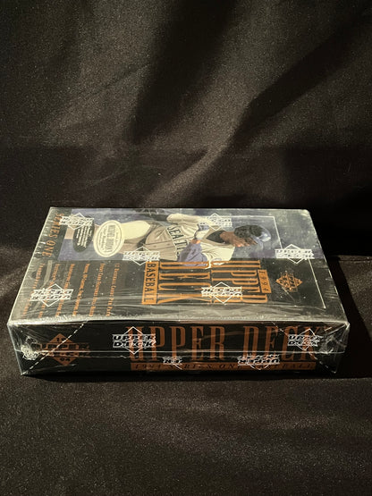 1994 Upper Deck Series 1 Baseball Hobby Box Sealed - Find the Griffey/Mantle Autograph