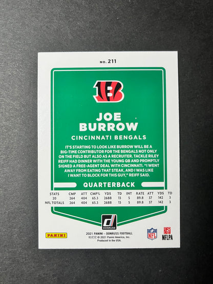 2021 Donruss Football Joe Burrow - No Helmet Variation #211