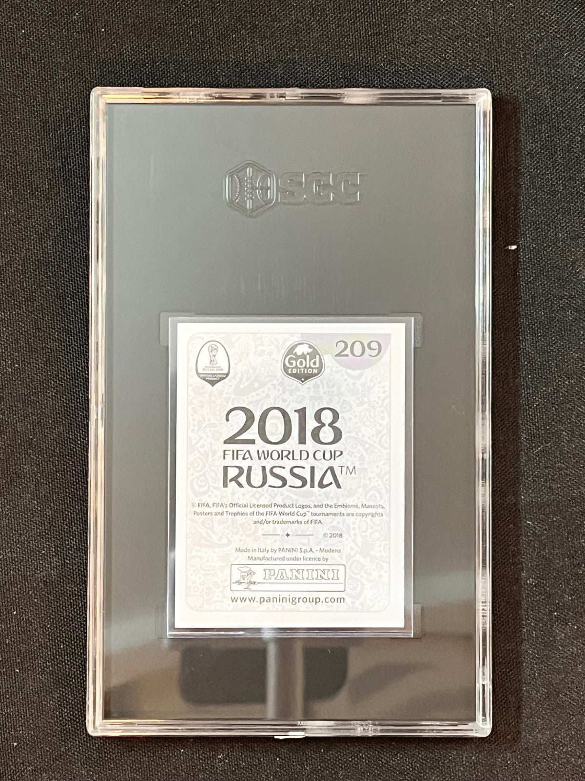 2018 Panini World Cup Gold Kylian Mbappé #209 Grey Back Sticker – SGC 8.5 - slab back